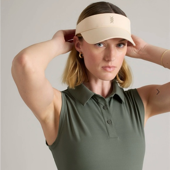 RHONE Accessories - NWT Rhône Visitor Visor In Tan
